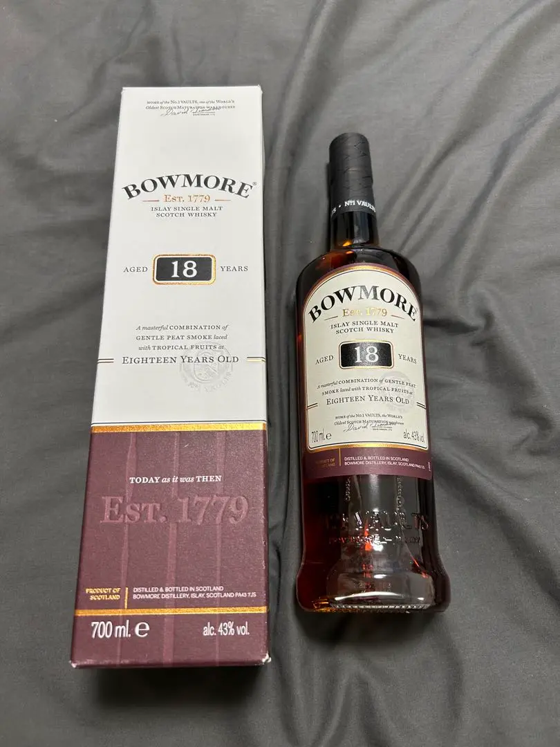 新品 未開封【12/30まで】 ボウモア18年　正規品 Amazon.co.jp: ボウモア 18年 700ml 43度 [正規品] : 食品・飲料