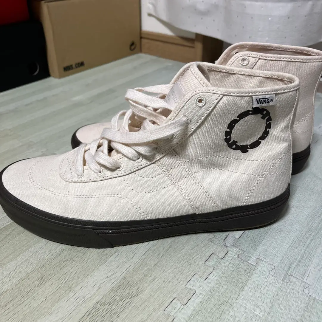 2025年最新】quasi vansの人気アイテム - メルカリ
