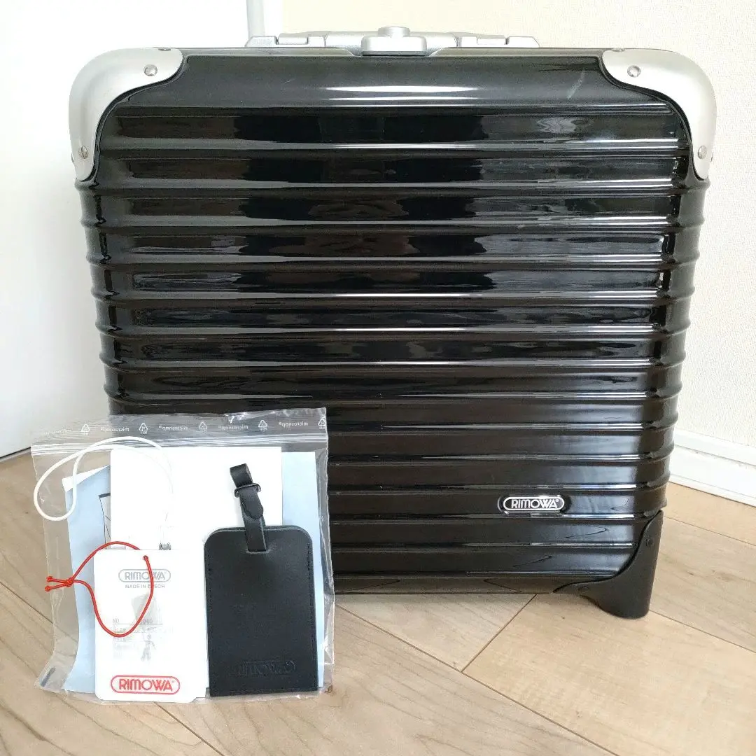 2025年最新】rimowa 2輪 リンボの人気アイテム - メルカリ