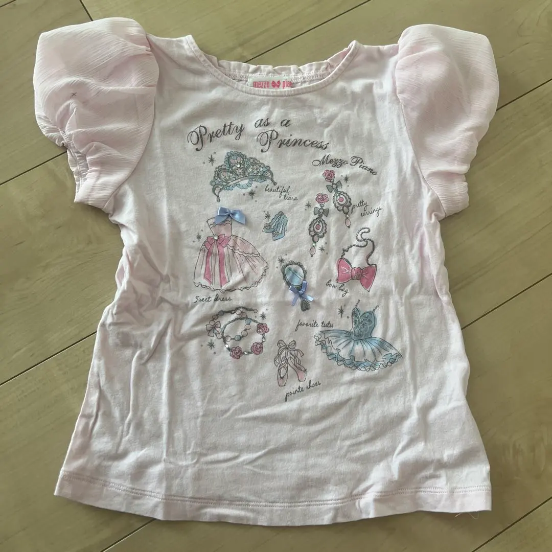 Thumbnail of Mezzo Piano T-shirt with ribbon and sparkles, size 130