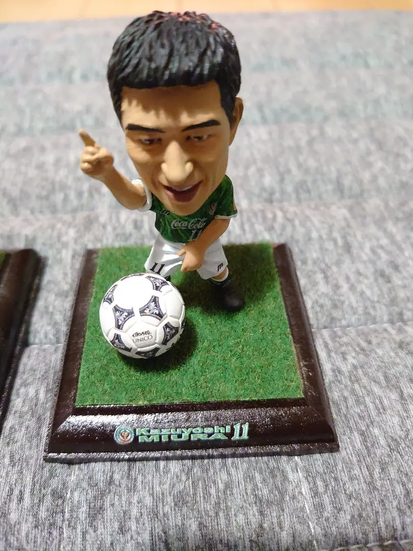 三浦知良 ヴィッセル神戸 フィギュア 2体セット 2025年最新】三浦知良 フィギュアの人気アイテム - メルカリ