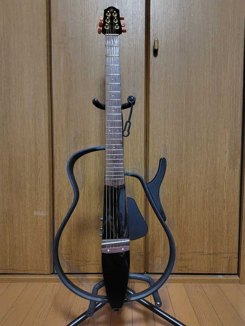 YAMAHA サイレントギター SLG100S スタンド付き　ジャンク 61aE4JCUWIL._UF350,350_QL80_.jpg