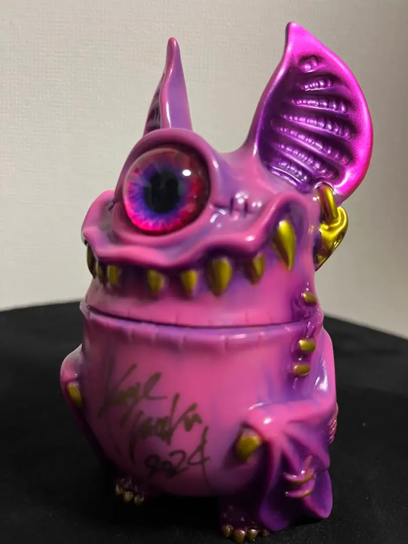 【新品未開封】アイバットビースト カゲマルデザイン デザフェス57 蛍光レッド Yahoo!オークション - KAGEMARU DESIGNS アイバットビースト