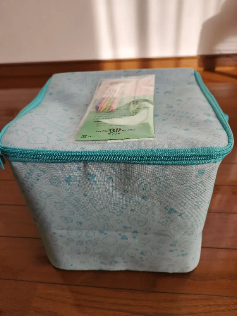 Thumbnail of Baskin-Robbins Christmas Sumikko Gurashi