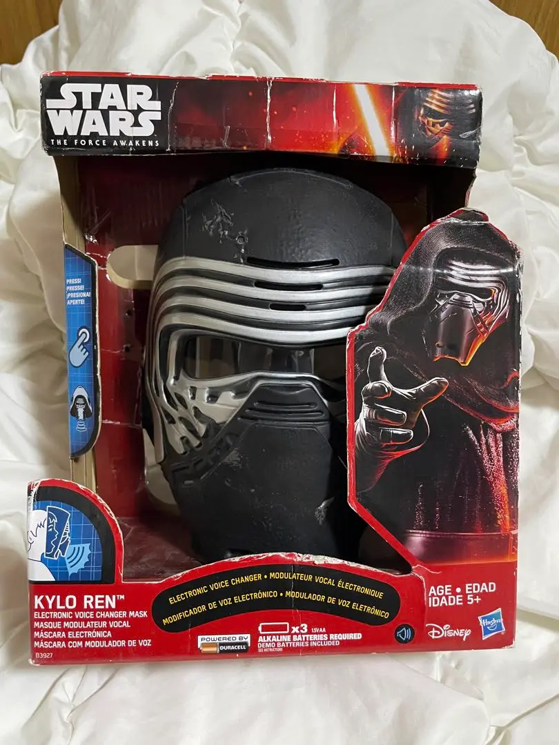 スターウォーズ カイロ・レン ヘルメット ボイスチェンジャー付 Amazon | 【】ハズブロ 1/1 カイロ・レン ボイスチェンジャー