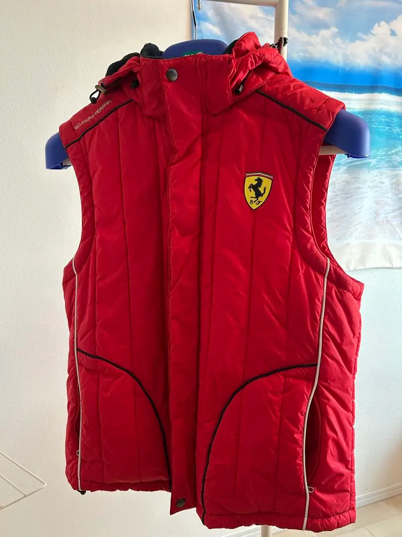 フェラーリ ダウンジャケット ベスト オフィシャル Scuderia
