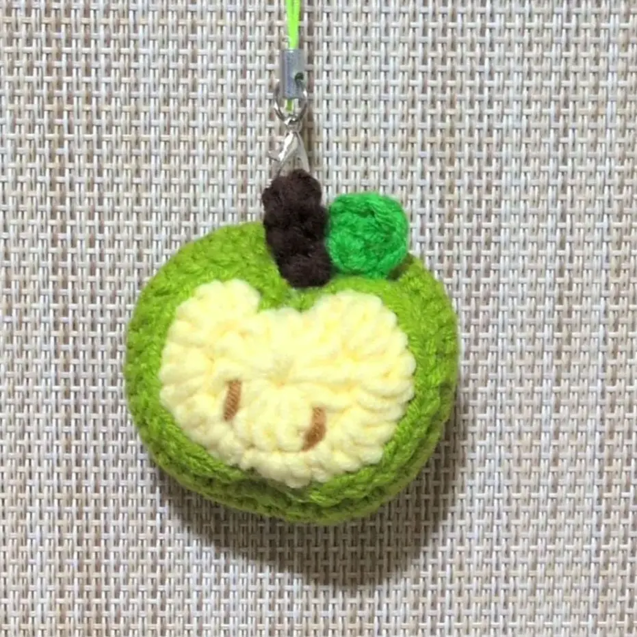 Thumbnail of Green apple strap amigurumi charm