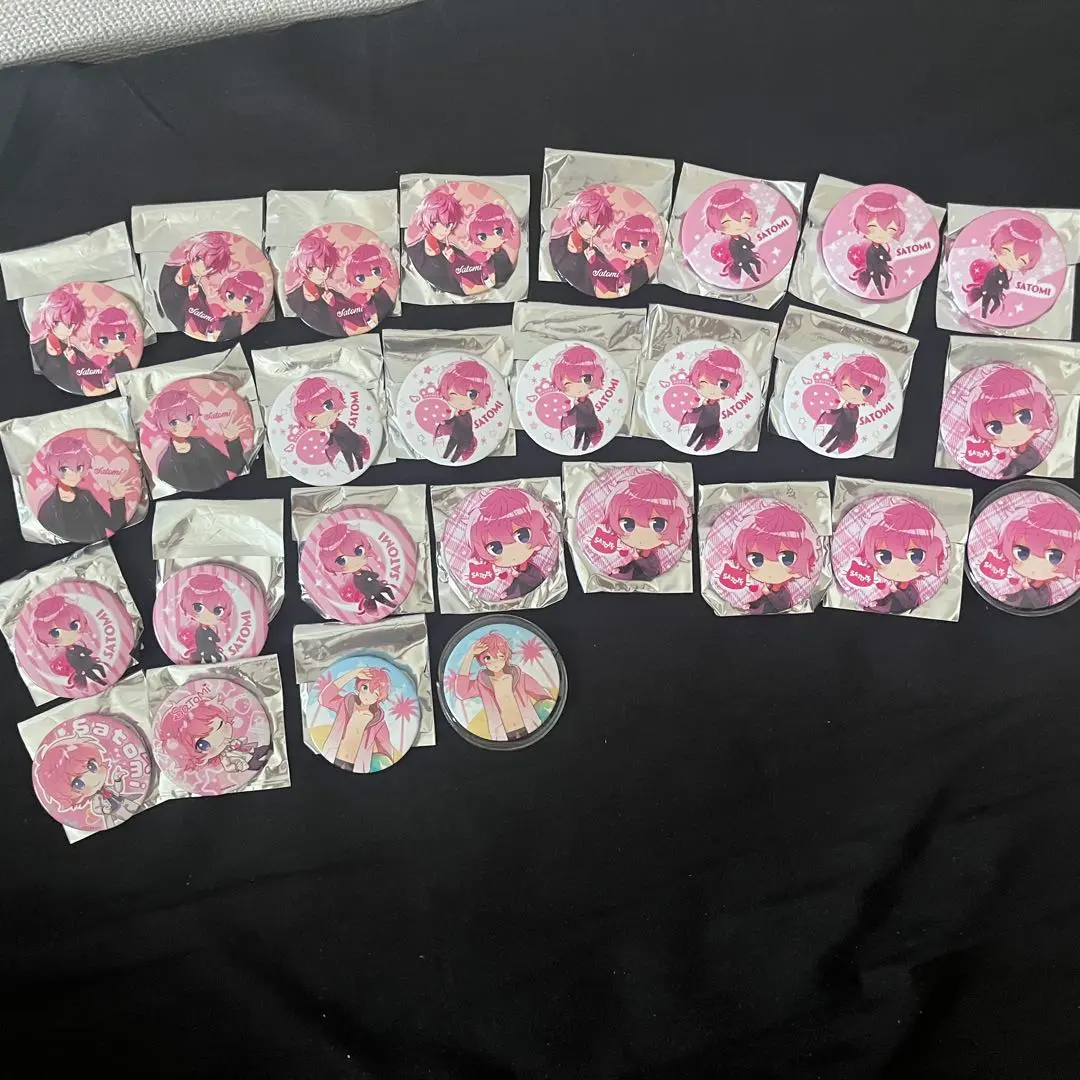 Thumbnail of 28-piece set of Satomi-kun can badges from STPR