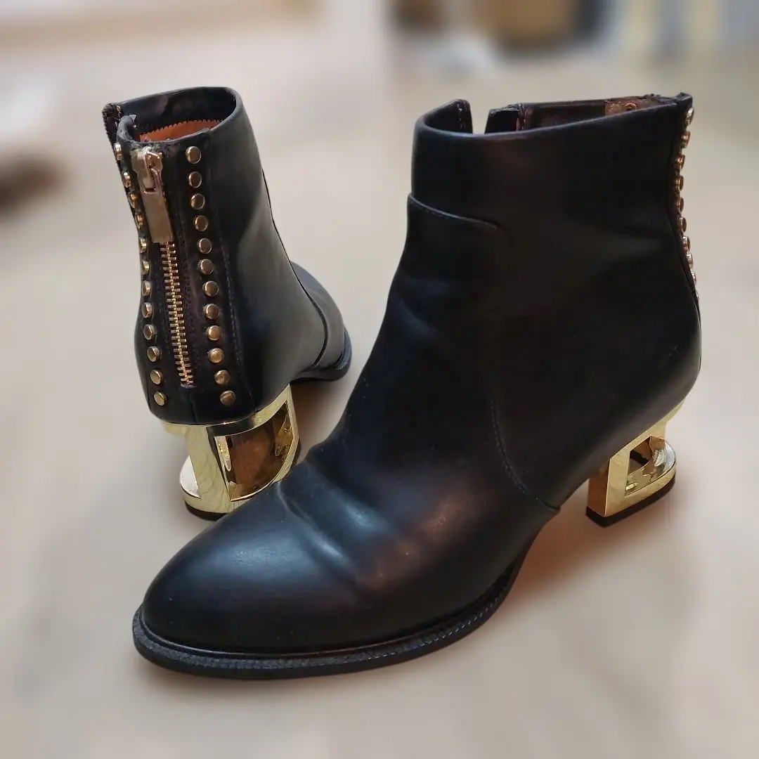 Thumbnail of Studded leather boots ankle boots TOGA UN3D