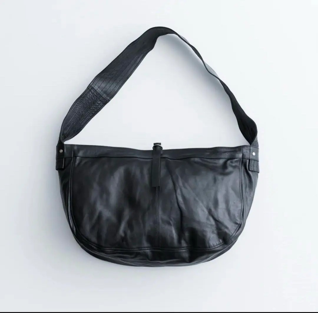 CCU LEATHER レザーバッグ Bag CCUレザーショルダーバックのご紹介〜本当何にでも合うんだよ