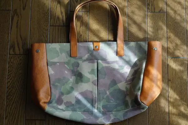 迷彩圖案 手提包 全皮革 印花 革 Nardelli 義大利製 迷彩 的縮圖