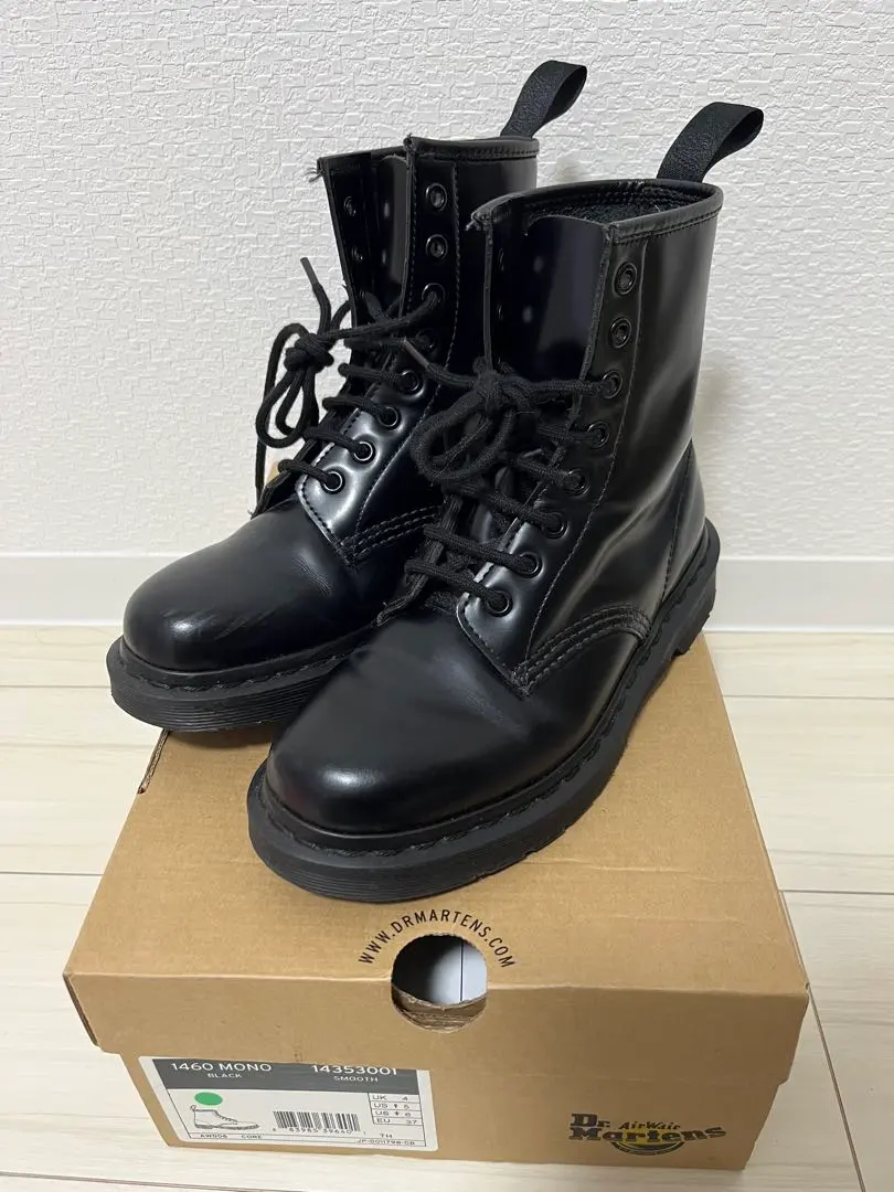 1460 MONO 8 孔靴 有盒 的縮圖
