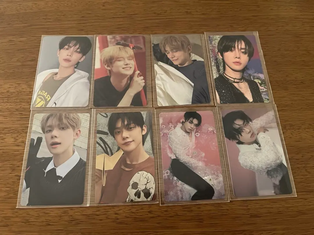 Thumbnail of TXT Yeonjun photocard set, bulk sale
