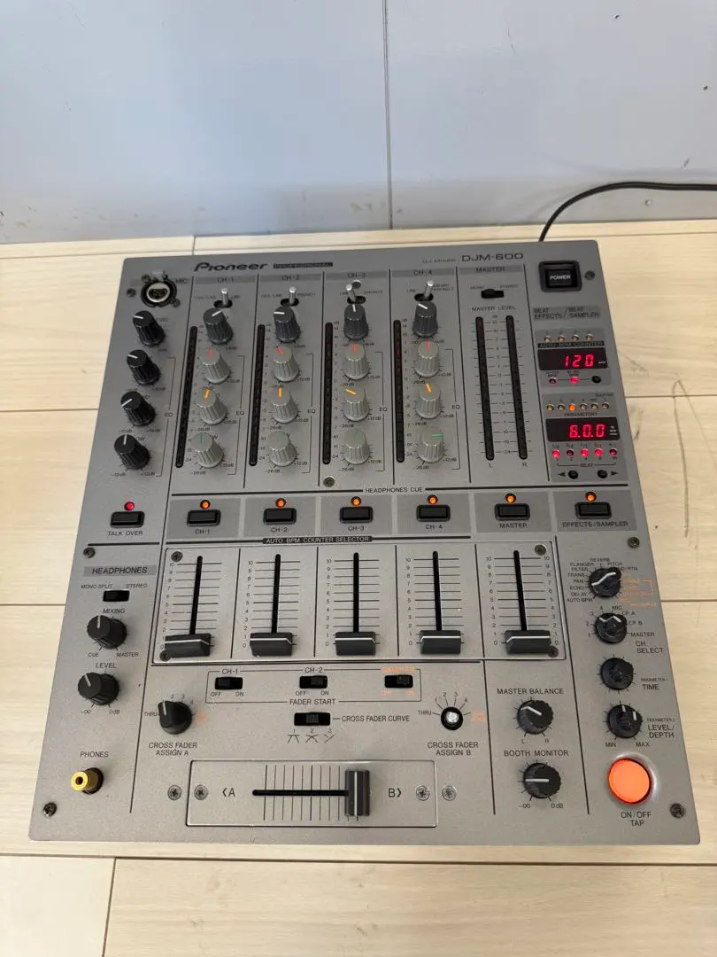 【週末値下】Pioneer パイオニア DJM-600 DJミキサー Pioneer/パイオニア 〇 DJM-600 ディスコ／クラブ DJ用ミキサー
