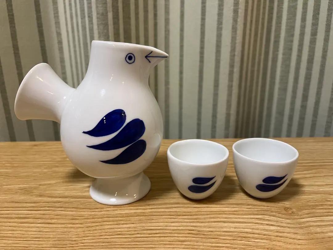 Lisa Larson - お値下げしました◎【新品未使用】リサラーソン　おさけとり　波佐見焼 2025年最新】LISA LARSON(リサ ラーソン)/おさけとり 徳利とお