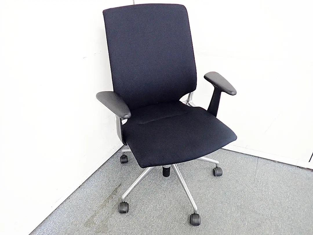 2025年最新】vitra メダチェアの人気アイテム - メルカリ