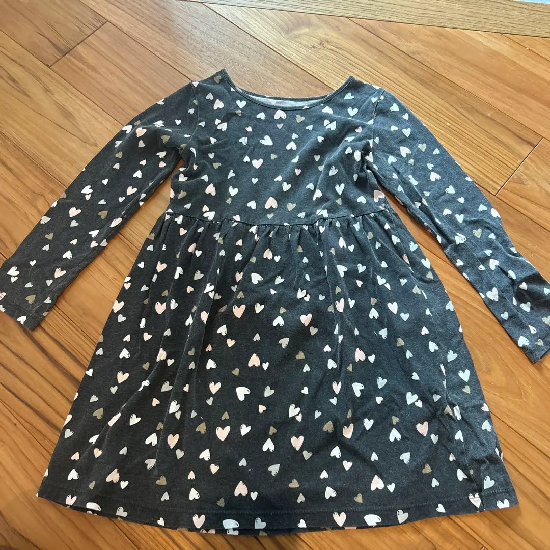 Thumbnail of H&M Heart Pattern Long-Sleeved Dress 6/7