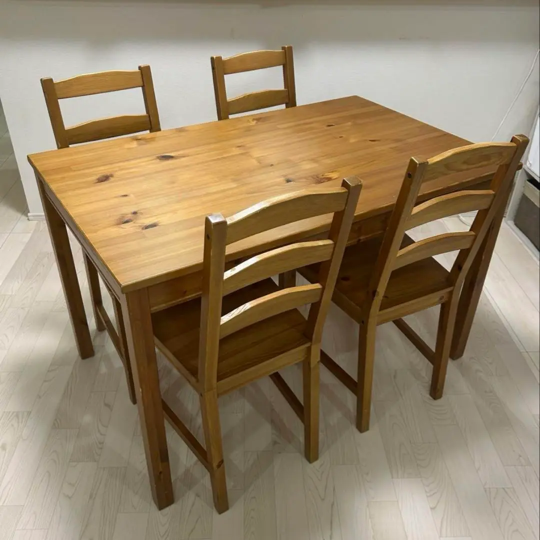 送料込み　IKEA JOKKMOKK ヨックモック テーブル＆チェア4脚 IKEA JOKKMOKK ヨックモック テーブル＆チェア4脚 - メルカリ
