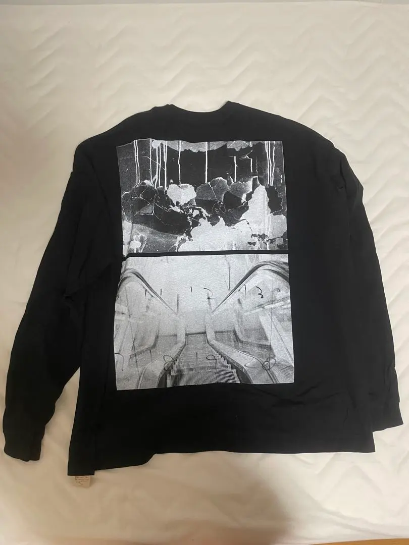 Thumbnail of Juemi long-sleeved T-shirt