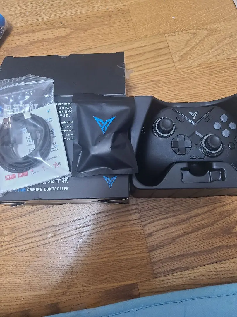 【値下げ交渉OK】Flydigi vader4 PRO アサシンクリード PAD Amazon.com: FLYDIGI Vader 4 Pro PC Controller Assassin's