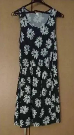 Thumbnail of Black and white floral sleeveless dress