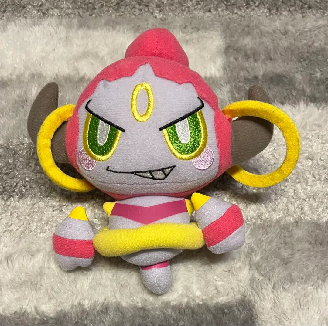 フーパ　ぬいぐるみ　ポケモン　腕パーツ外れ　汚れあり　ポケモンセンター商品 Amazon.co.jp: ポケモンセンターオリジナル ぬいぐるみ フーパOA