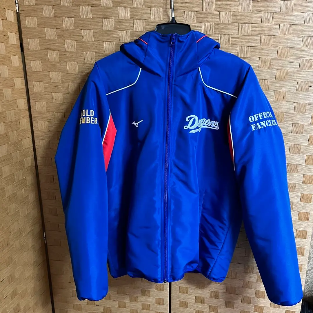 中日ドラゴンズ ウインドブレーカー サイズO 新品 未使用 中日ドラゴンズ ウインドブレーカー サイズO 新品 未使用 楽天