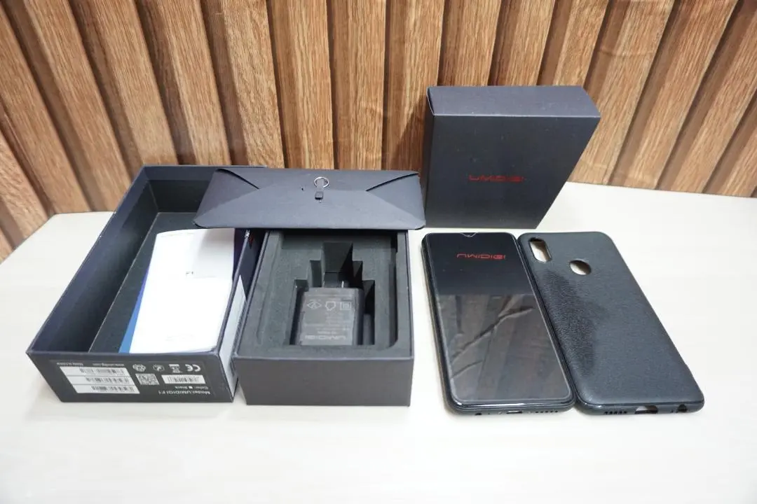 umidigi f1 ゴールド 中古品 umidigi F1 Gold 中古の通販 by masa's shop｜ラクマ