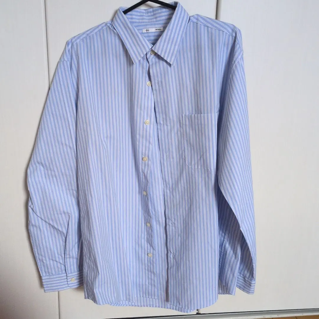 Thumbnail of GU Blue and White Striped Long Sleeve Shirt M