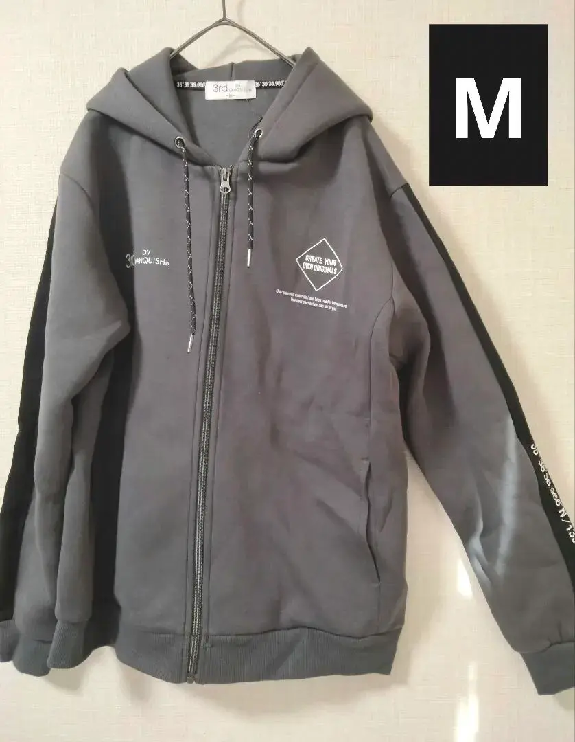 朝倉未来　3rd by VANQUISH スウェット　希少　パーカー　アウター 3rd by VANQUISH パーカー スウェット 長袖 朝倉未来 Lサイズ メンズ