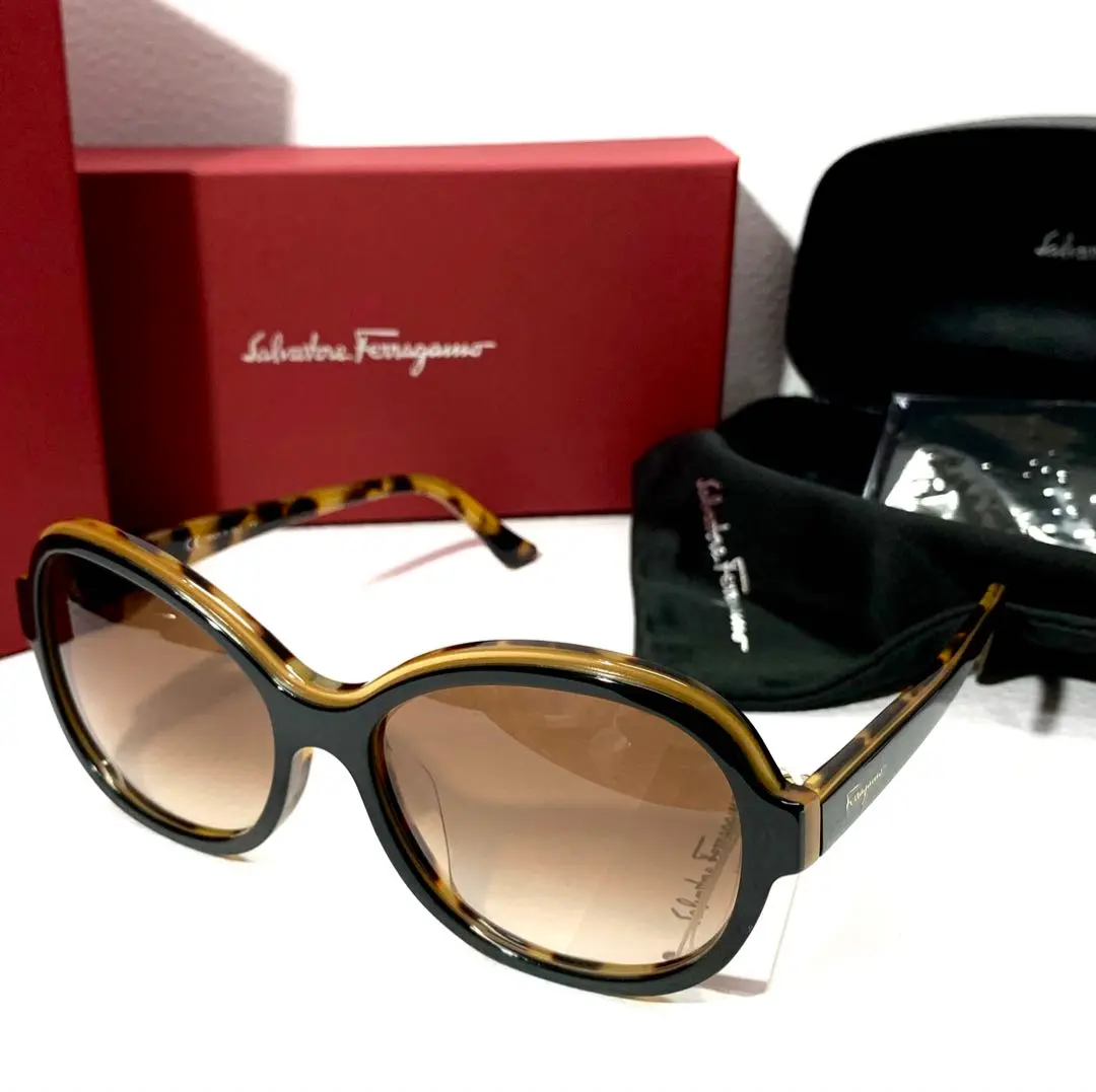2025年最新】Salvatore Ferragamo レンズ形：オーバル