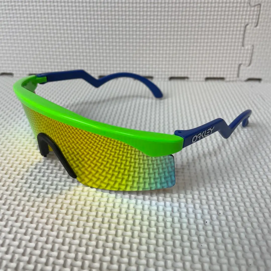 OAKLEY レーザーブレード　razor blade ビンテージサングラス OAKLEYオークリーサングラスSportsHeritageCollection(スポーツ