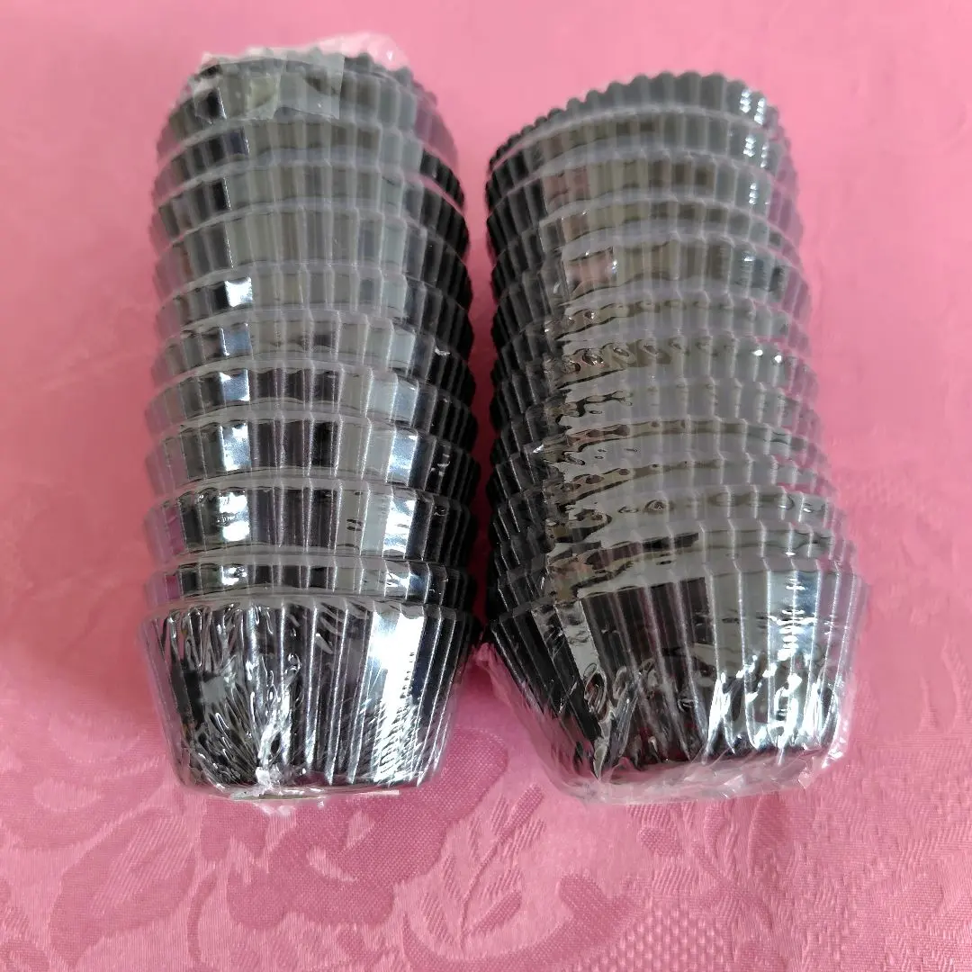 Thumbnail of Greaseproof Paper Cases (Chocolate Greaseproof) Size 6, Deep, Approximately 870 sheets