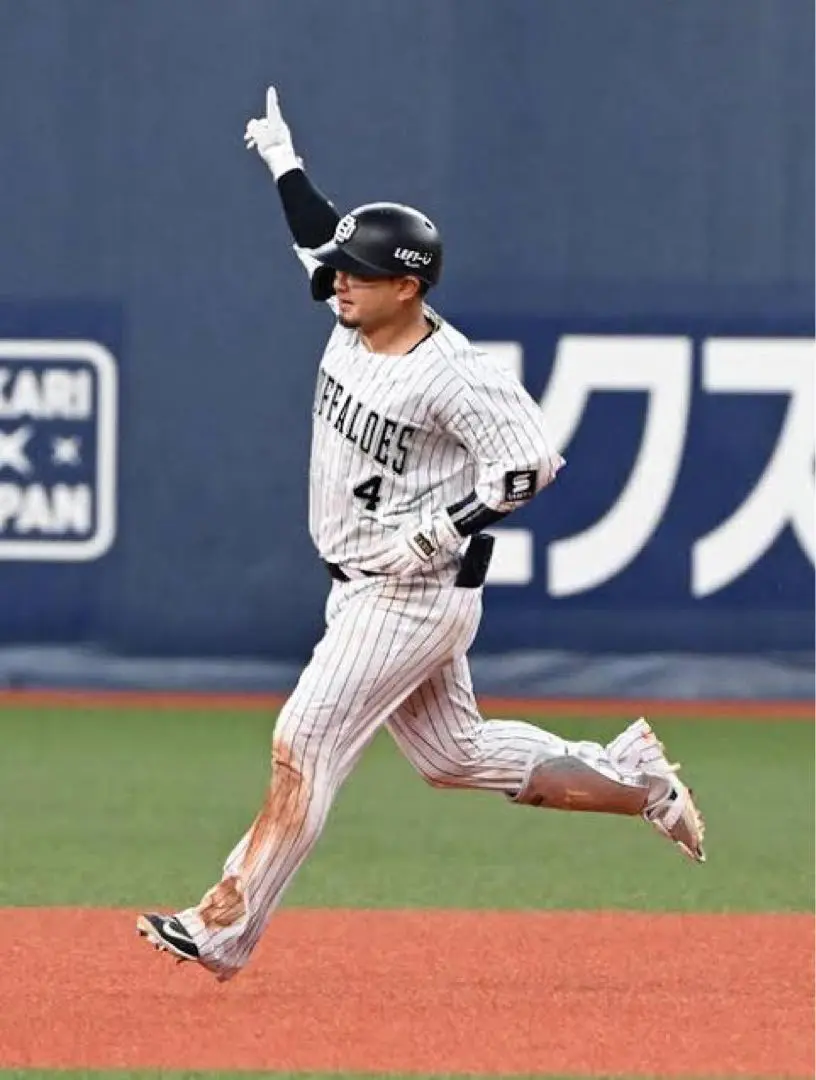 森友哉選手　バッティンググローブ　支給品 即納】 森友哉選手 支給品 バッティンググローブ アクセサリー