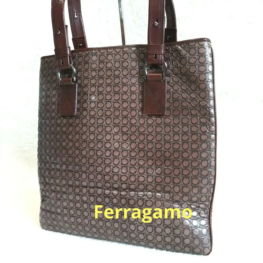 ほぼ未使用 サルヴァトーレフェラガモ トートバッグ 大容量 2024ss レザー 楽天市場】SALVATORE FERRAGAMO フェラガモ トートバッグ 24
