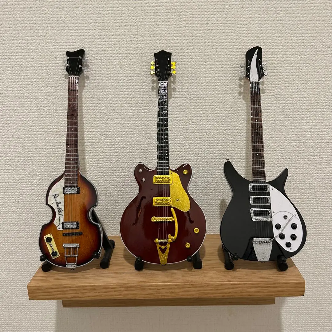 ☆リッケンバッカー325 コピーモデル☆ギブソン フェンダー