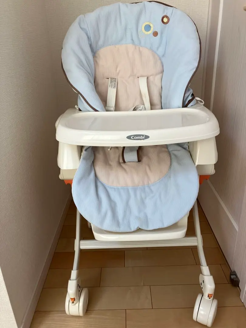 美品❗️Combi✨ハイローチェア ✨レミニスS  送料無料❗️ 2025年最新】COMBI レミニスSの人気アイテム - メルカリ