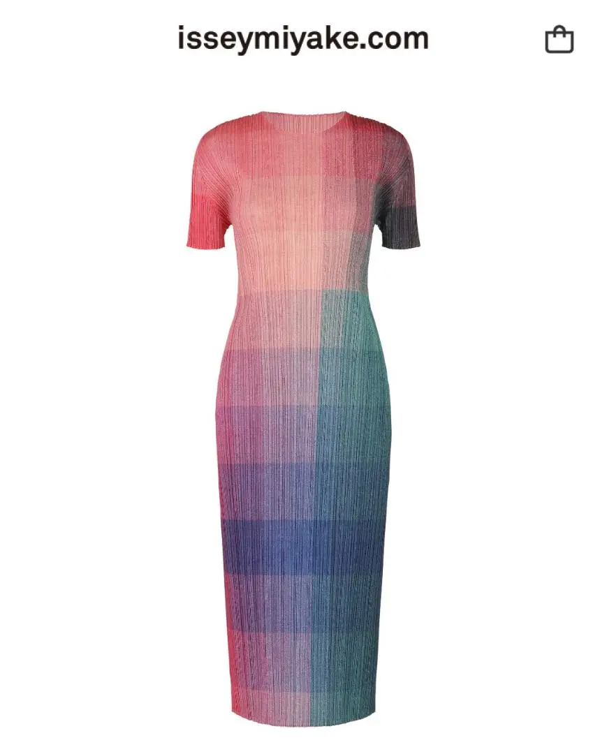 PLEATS PLEASE ISSEY MIYAKE、3月の新作アイテムを発表 │ QUI