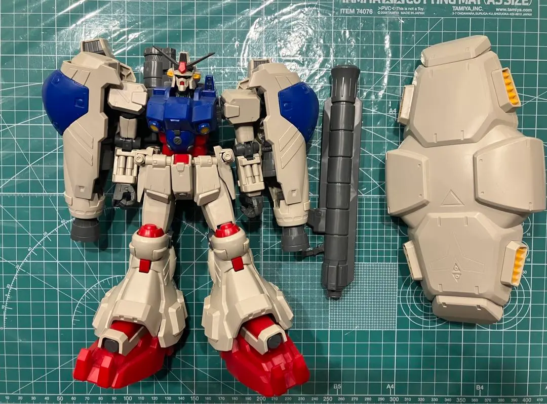 MGガンダム試作1号機フルバーニアン　2号機サイサリス　完成品 RX-78 GP02A ガンダム試作2号機 (サイサリス) (MG) (ガンプラ