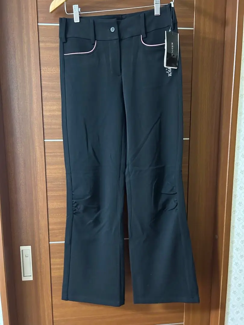 セノフィッチ　SENO FICH スキーウェア　上下　M ウィンタースポーツ セノフィッチ SENO FICH スキーウェア 上下 M ウィンタースポーツ