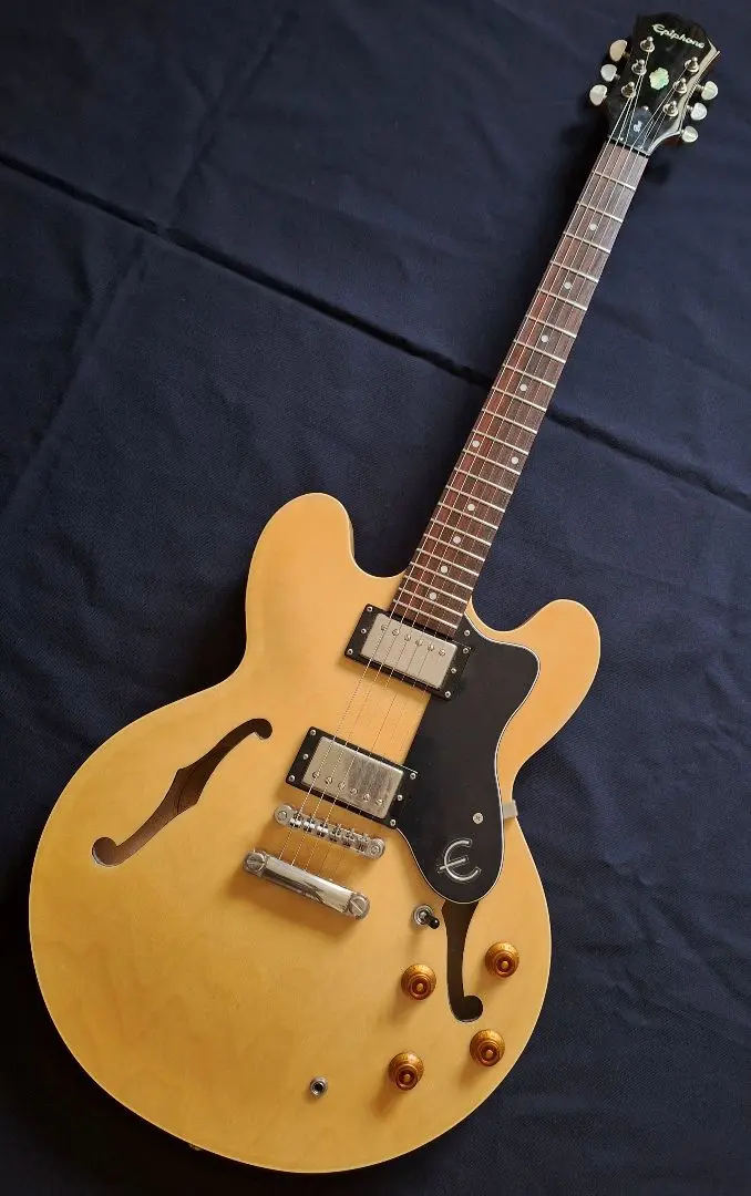 エレキギター美品♡Epiphone Dot ES-335 美品 Epiphone DOT ES-335 エレキギター セミアコ