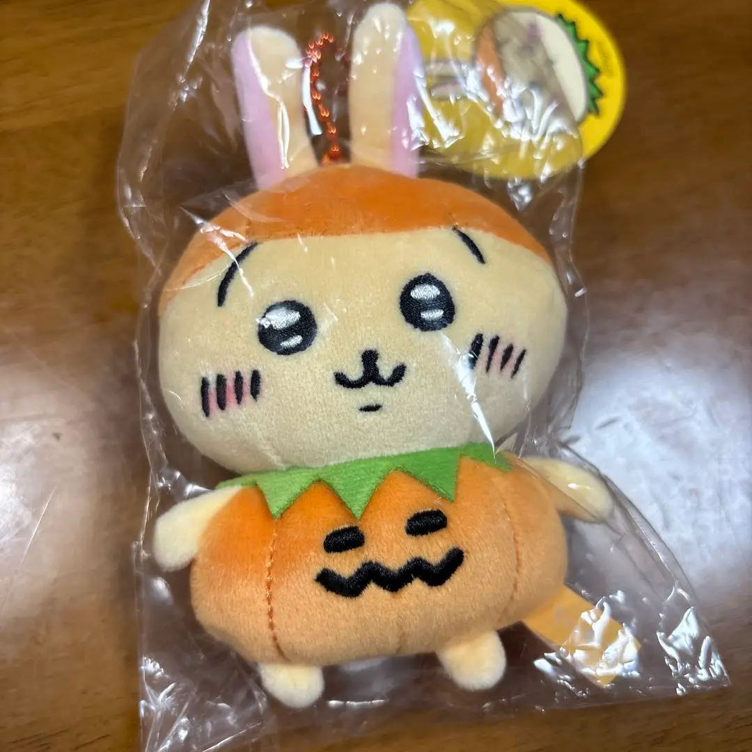ちいかわ 仮装...ってこと！？ぷちミニマスコット うさぎ ハロウィン かぼちゃ ちいかわ 仮装・・・ってこと！？なぷちミニマスコット（うさぎ