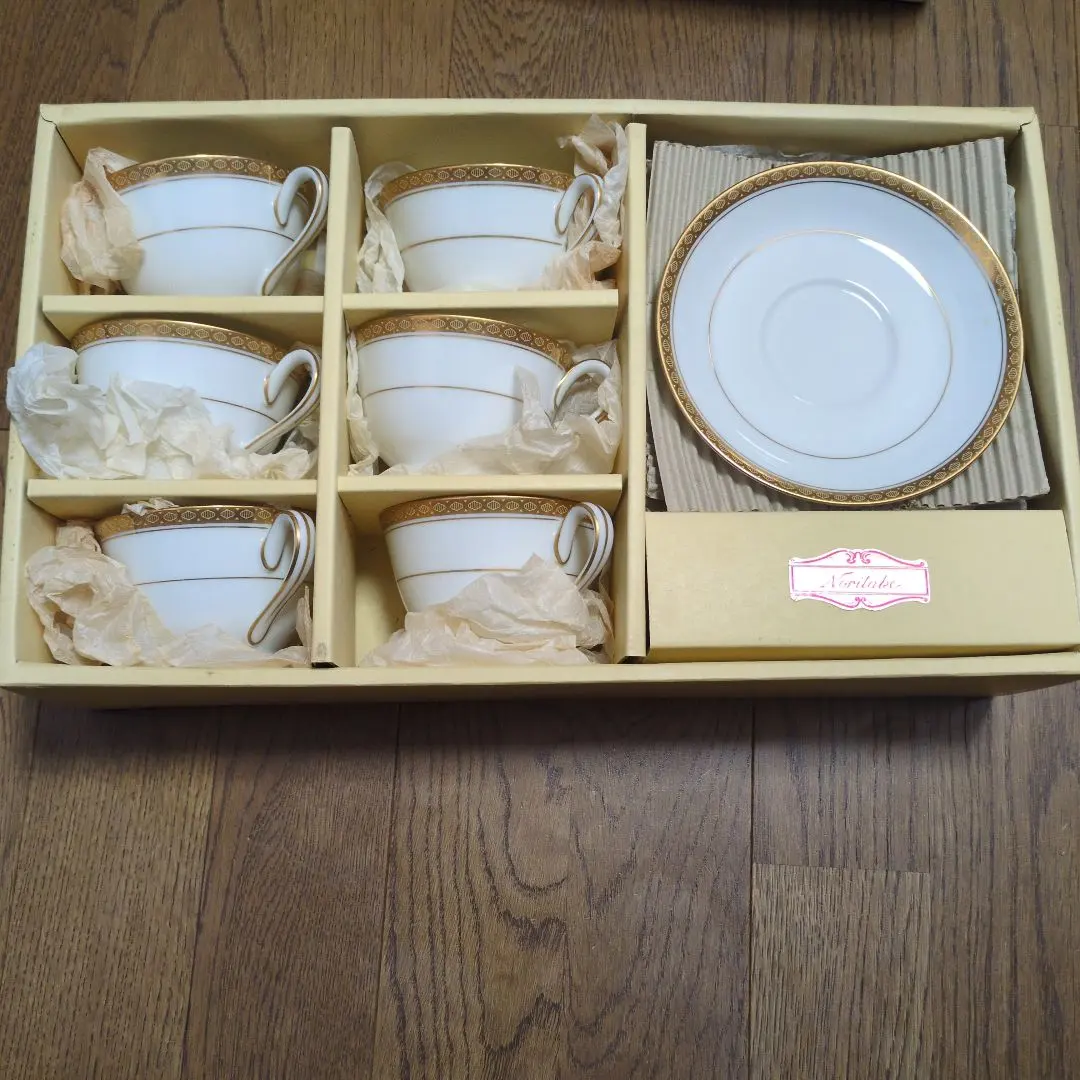 Thumbnail of Noritake cup and saucer set