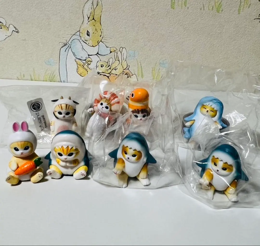 Thumbnail of Mofusand Gachagacha Figure Mascot Set of 8