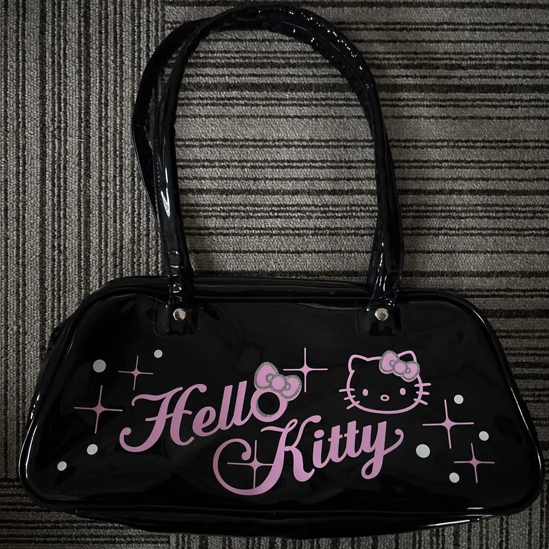 Thumbnail of Hello Kitty Enamel Boston Bag
