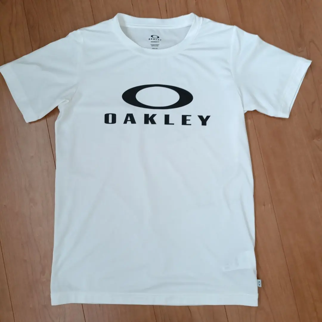 Thumbnail of OAKLEY Performance Fit T-shirt 160cm