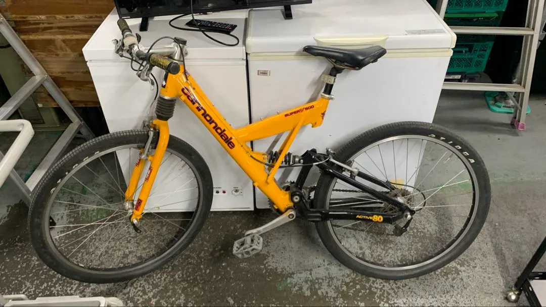 キャノンデール　super v900 26インチ マウンテンバイク　アメリカ製 キャノンデール CANNONDALE SUPER V900 シマノ 8S アルミ