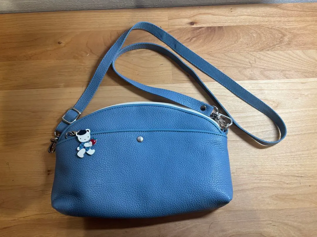 【美品】ファミリア チャーム〈Marty × familiar〉 familiar - ファミリア芦屋店限定 Marty マーティー コラボ