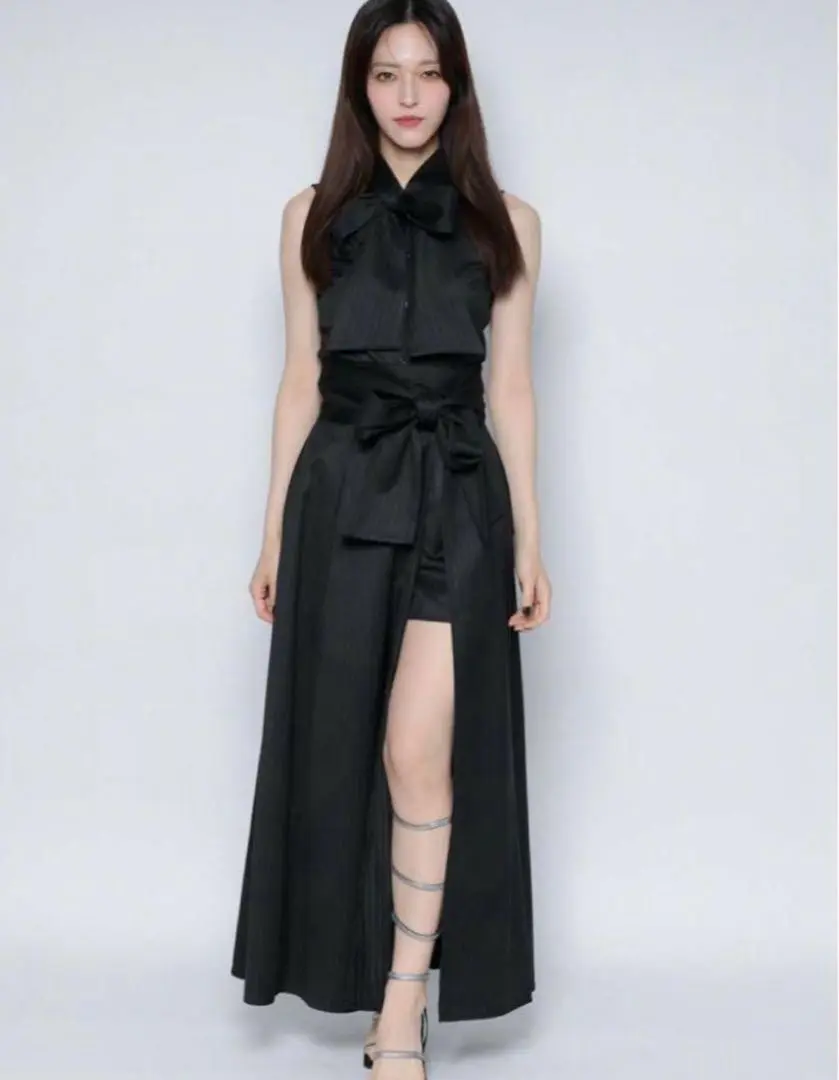 【 meltthelady】waist ribbon slit skirt S 2025年最新】Waist ribbon slit skirtの人気アイテム - メルカリ