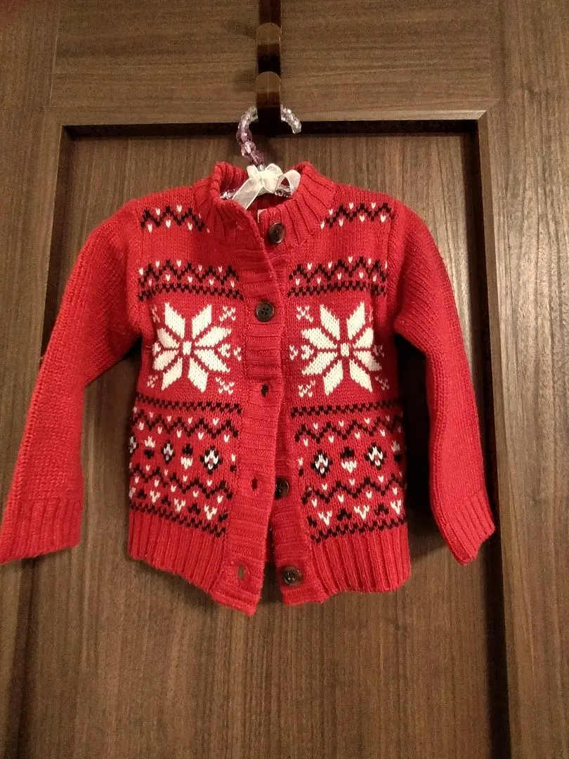 Thumbnail of Red snowflake pattern cardigan knit